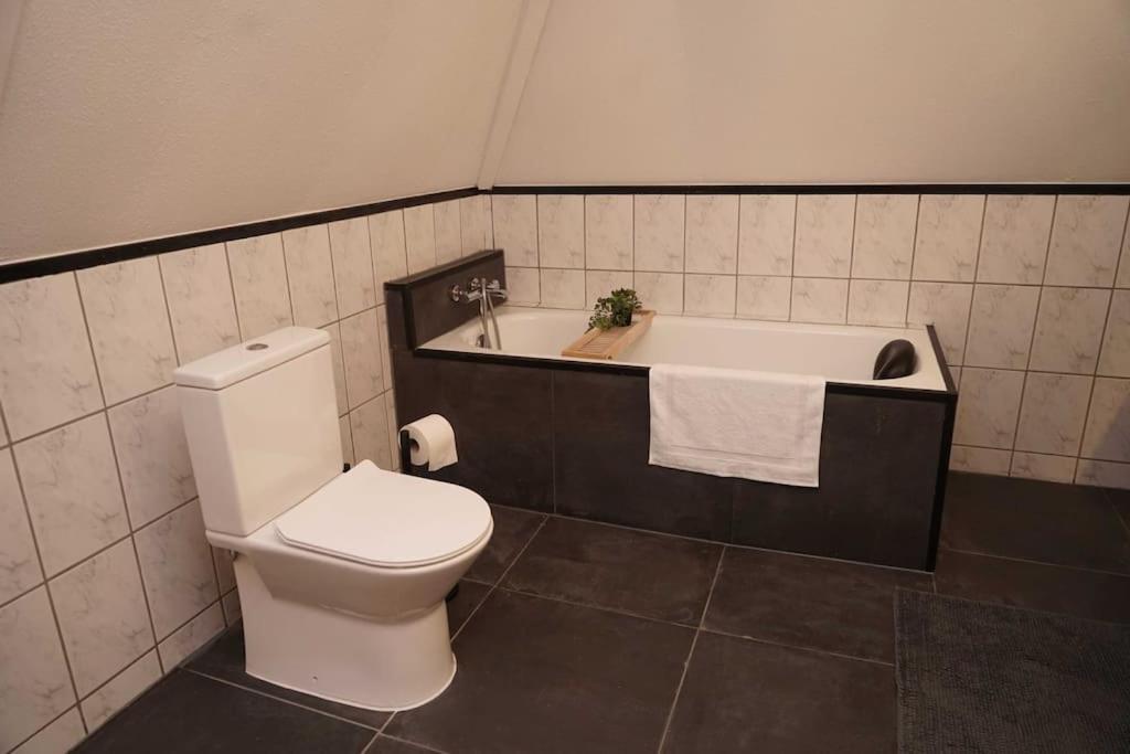 Ruim Appartement In Utrecht. 外观 照片